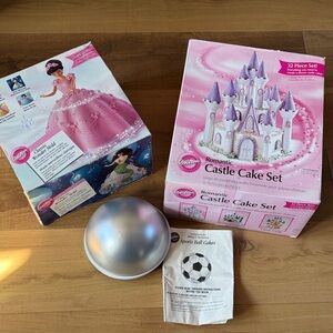 Wilton Romantic Castle Cake Set, Sports Ball & Classic Wonder Mold
